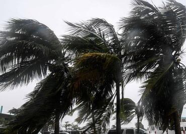 Beryl impactará Mérida y municipios del oriente y costa de Yucatán; activan alerta roja en todo el estado