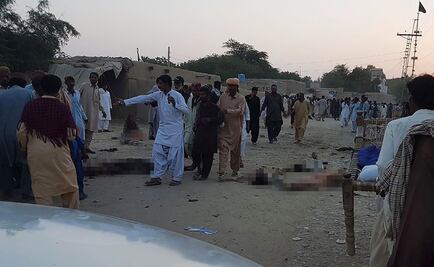 Atentado en templo sufí en Pakistán deja al menos 13 muertos y 25 heridos