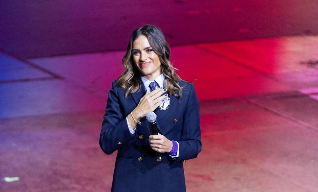 Durante su Primer Informe de Gobierno, la alcaldesa de Cuauhtémoc, Alessandra Rojo de la Vega pidió minuto de silencio por Carlos Manzo y otros alcaldes asesinados. (Foto: Hugo Salvador/ EL UNIVERSAL)