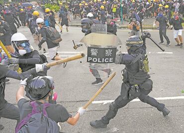 Hong Kong: vuelve la violencia a protestas
