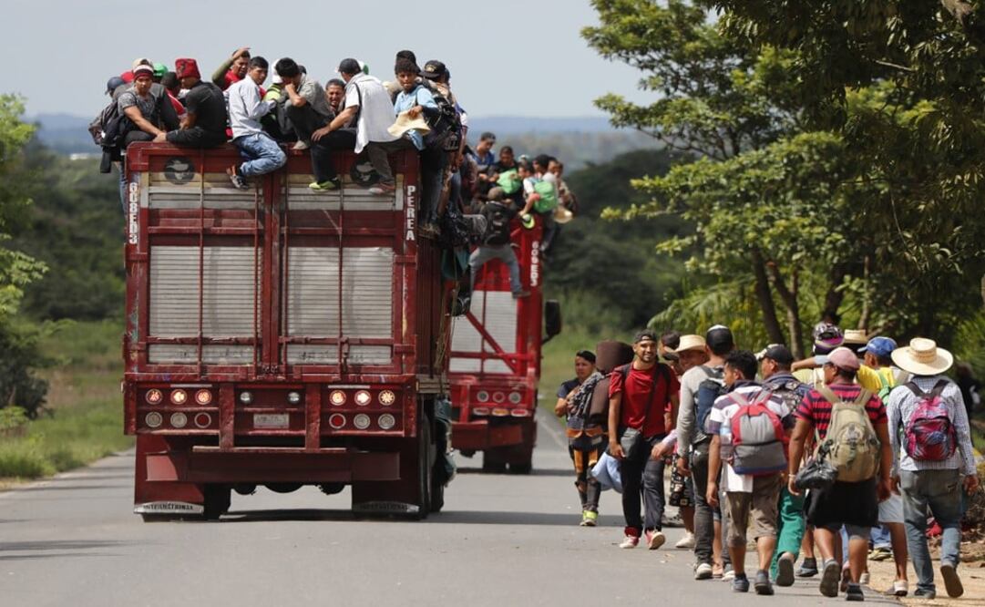 U.S. President Donald Trump has criticized migrant caravans and launched aggressive immigration policies - Photo: Marco Ugarte/AP