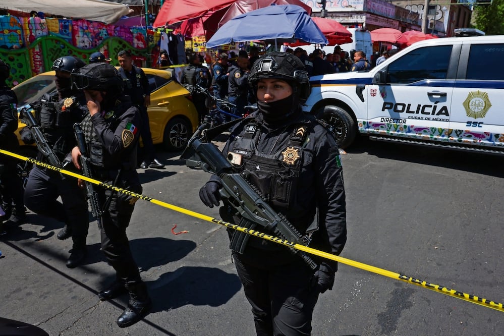 En inmediaciones de Tepito, un hombre y su hijo menor de edad fueron asesinados a balazos. Foto: Luis Camacho/ EL UNIVERSAL