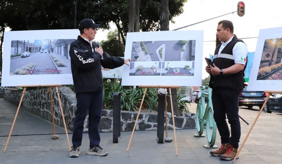 Javier López Casarín da inicio a obras de mejora urbana en Avenida de la Paz en la AO; destaca inversión de 30 mdp. Foto: Especial