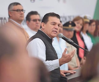 Alcalde y regidores de Morena se recetan aumento y bono