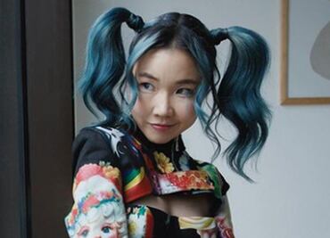 “Cancelan” a Chingu Amiga en redes sociales por video sobre identidad de género