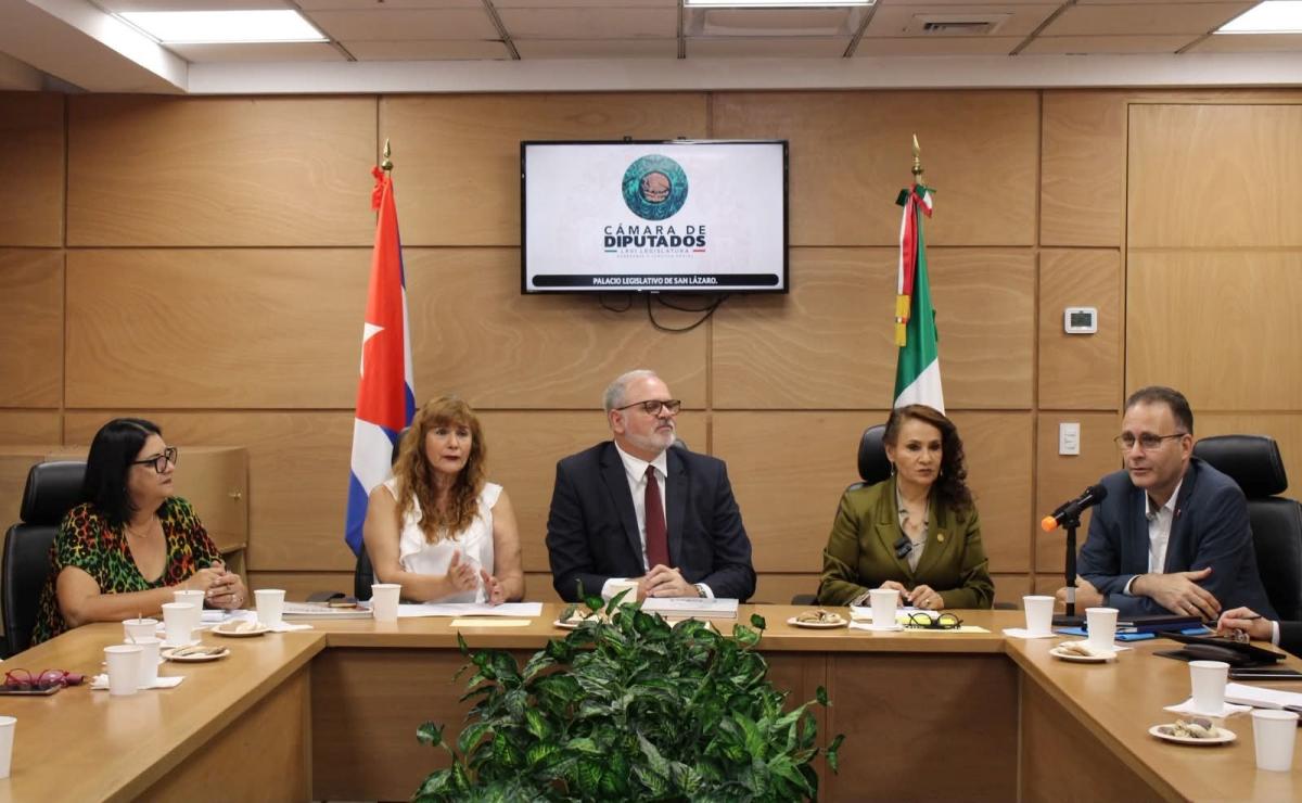 El “Grupo de Hermandad México Cuba” emitió, sin firmas visibles, un pronunciamiento en respaldo de Raúl Castro, ante los señalamientos por parte de EU