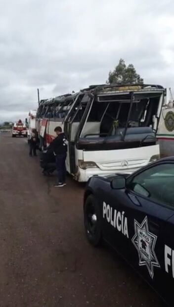 Vuelca camión con atletas sonorenses; reportan seis fallecidos