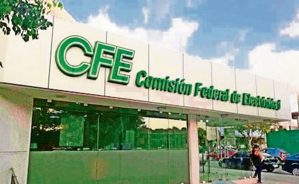 CFE atribuye mega apagón en cuatro estados del sureste a "vandalismo" en líneas de transmisión; se restablece el 100% del suministro