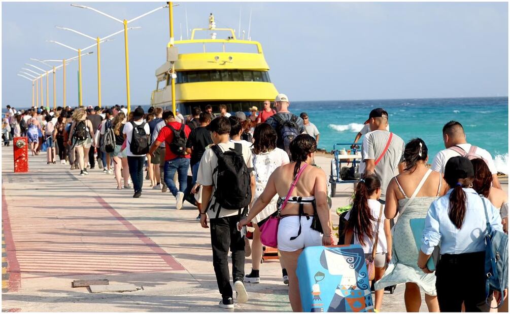 Los visitantes y turistas disfrutan las bellezas del Caribe Mexicano, su riqueza cultural y la calidez del estado. Foto: Especial
