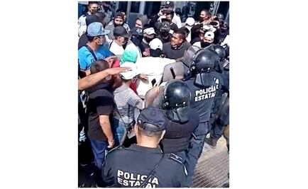 Guardia Nacional libera casetas tomadas de la México-Querétaro