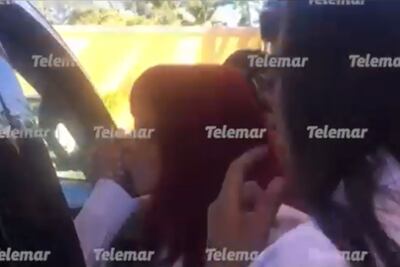 Video. Layda Sansores besa la mano de AMLO y le dice: "no se olvide de nosotros"