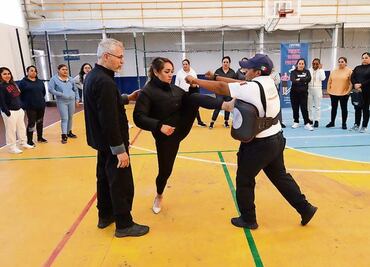 Embajada de Israel da cursos a mujeres policías en Huixquilucan
