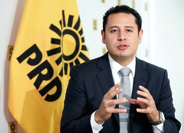 PRD pide a Morena cumplir su compromiso de campaña de "revertir el gasolinazo"