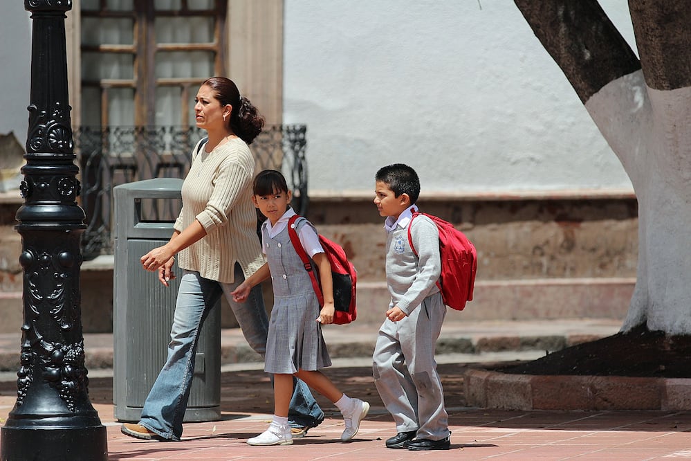 Conservadores exigen que se hagan cambios en la manera en que la SEP aborda la educación sexual