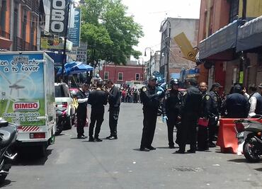 Balacera en Plaza Meave deja un muerto y un herido