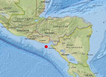 Reportan sismo magnitud 6.7 en costa de El Salvador