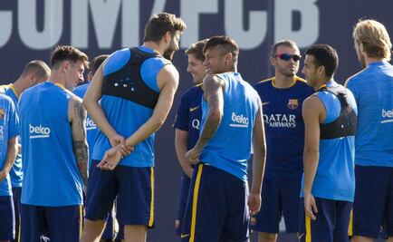 Luis Enrique destaca forma física de Neymar y Messi