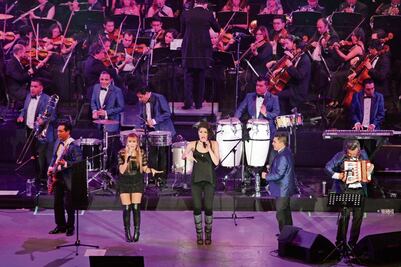 Ángeles Azules visten de gala a la cumbia 