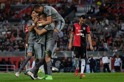 Monterrey vence al Atlas en el estadio Jalisco