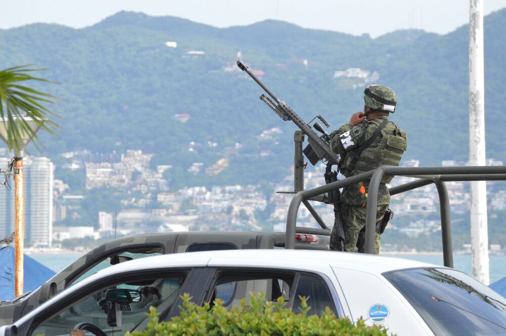 Elementos de las fuerzas federales empezaron a llegar ayer al estado como parte de la nueva estrategia de seguridad (NOTIMEX)