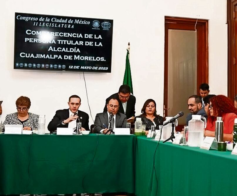 En su comparecencia, el edil Adrián Rubalcava destacó el éxito de programas como Escudo Cuajimalpa. Foto: Especial