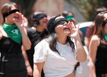 Alleged Mexican marines mock feminist anthem “A Rapist In Your Way”