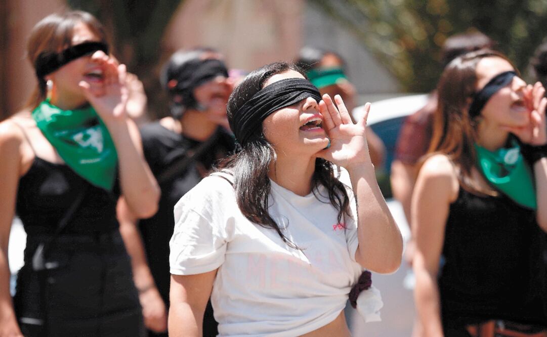 “A Rapist in Your Way” which became viral in Chile – Photo: Alberto Valdés/EL UNIVERSAL