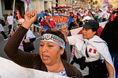 Partido de Sánchez llama a protestar y defender el voto