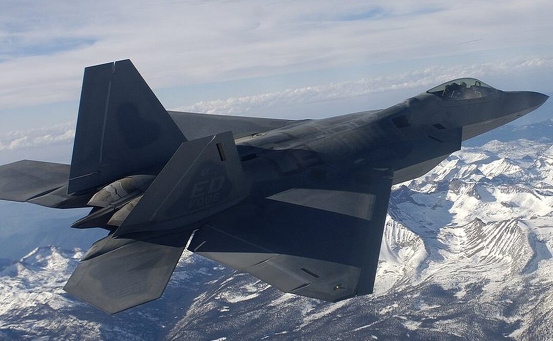 Un F-22 de las Fuerzas Aéreas de EE.UU., como el de esta fotografía de archivo, derribó otro objeto el sábado. Foto: Getty Images