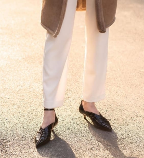 Cuáles son los zapatos ideales para mujeres bajitas