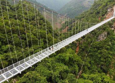 Este es el nuevo puente de cristal más largo del mundo