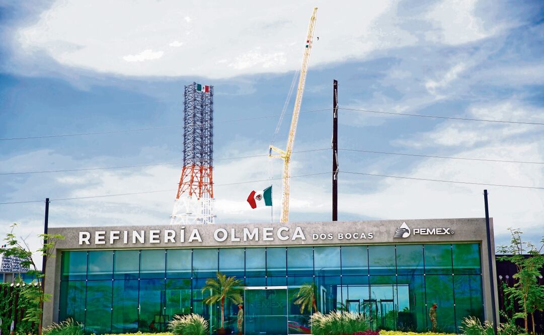 Pemex informa sobre supuestas estafas de empleos en la Refinería Olmeca Foto: Archivo El Universal