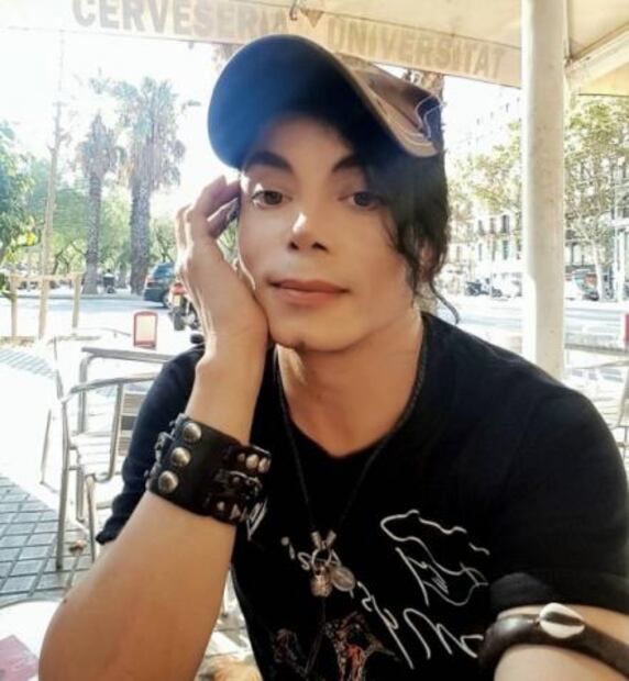 Mujer comparte foto y todos piensan que es Michael Jackson