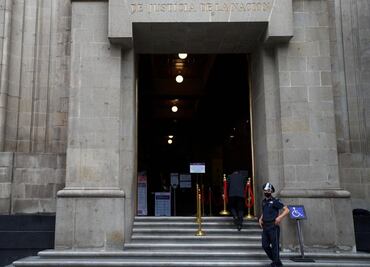 Arturo Zaldívar se reúne con magistrados del Tribunal Electoral tras destitución de Vargas