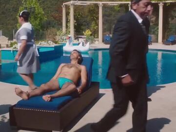 Derbez publica adelanto de nueva cinta con Salma