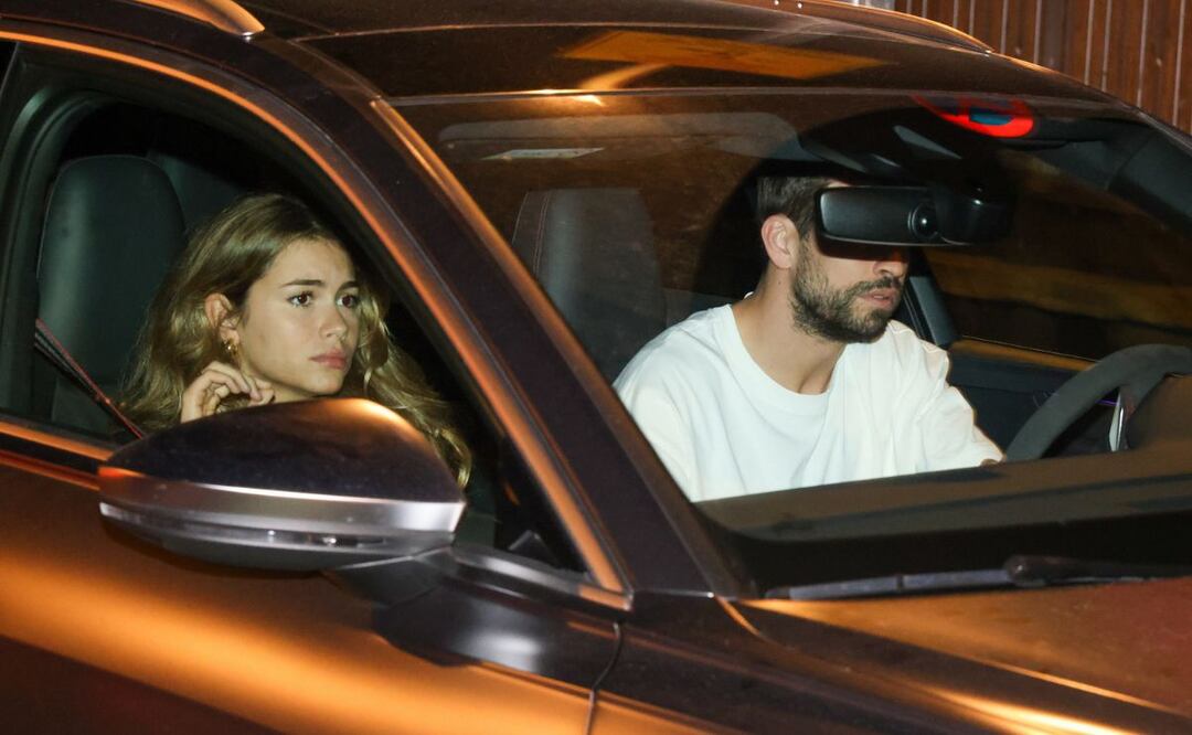 Piqué y Clara Chía. Fuente: Twitter @showmundialshow