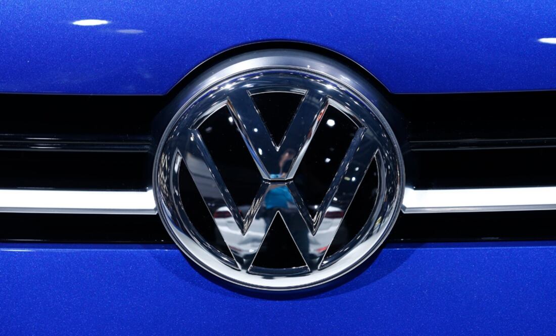 VW llamará a revisión a 91 mil Passat