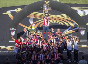 Chivas gana la Supercopa MX