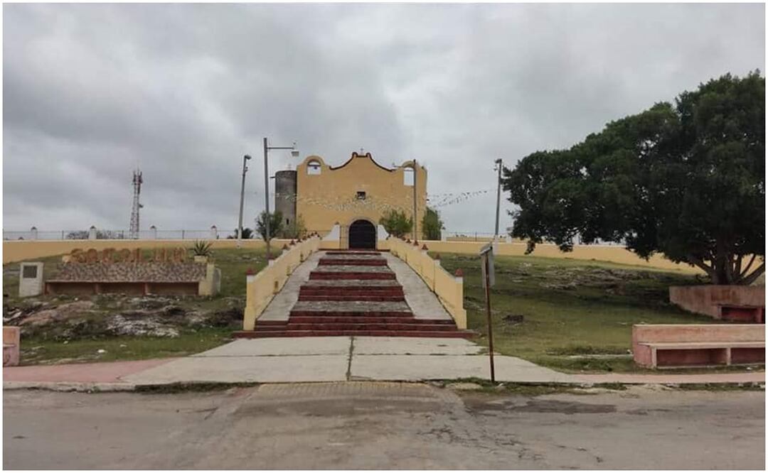 Roban alcancías con limosnas en parroquia de Sacalum, Yucatán este 20 de septiembre. Foto: Especial