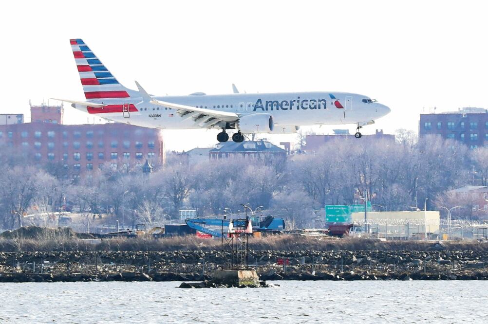 Un avión 737 Max-8, el pasado 12 de marzo, rumbo a Nueva York. Foto: SHANNON STAPLETON. REUTERS