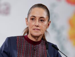 Sheinbaum y Hacienda celebran renovación del Pacic en Palacio Nacional; fijan canasta de 24 productos en 910 pesos