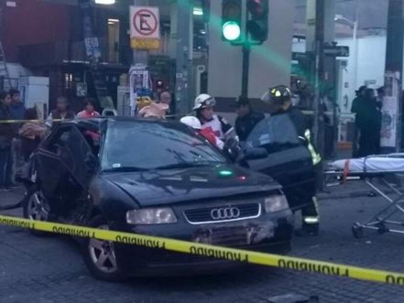 Muere conductor en aparatoso choque en Coyoacán