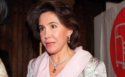 Doña Florinda del Chavo del 8 se suma a la tendencia del total white que mejor les sienta a las mujeres +70