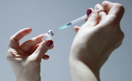 EU advierte por posible "información incompleta" en reporte de vacuna antiCovid de AstraZeneca