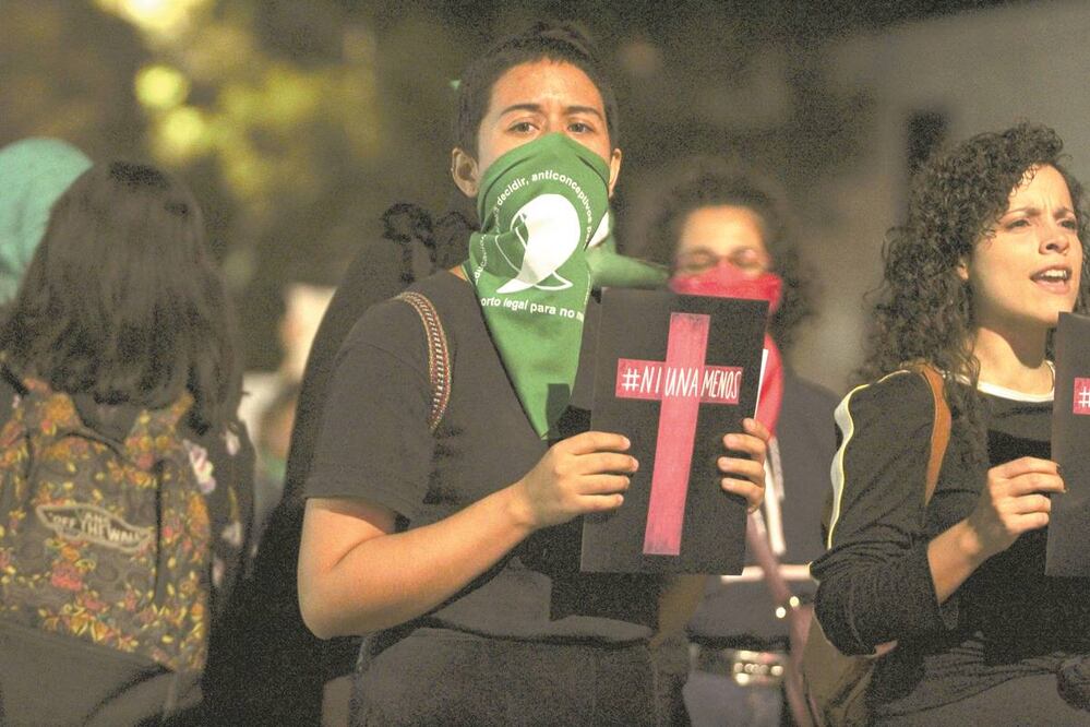 Ni un paso atrás y con la frente en alto