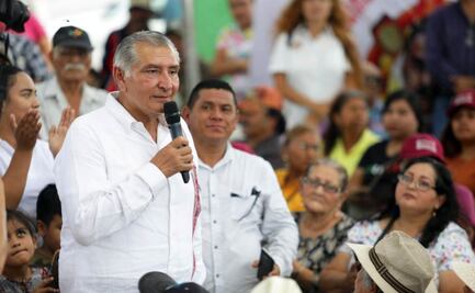 Adán Augusto ofrece justicia para familias de desaparecidos