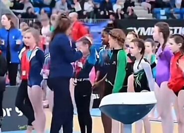VIDEO: Federación irlandesa de gimnasia se disculpa por acto racista contra una niña afrodescendiente