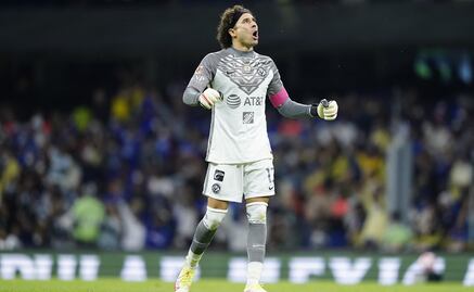 Guillermo Ochoa es nominado al mejor portero del año en el mundo