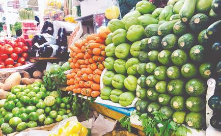 Acusan comerciantes pocas ventas por desabasto de gasolina