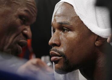 Mayweather sería despojado de título OMB